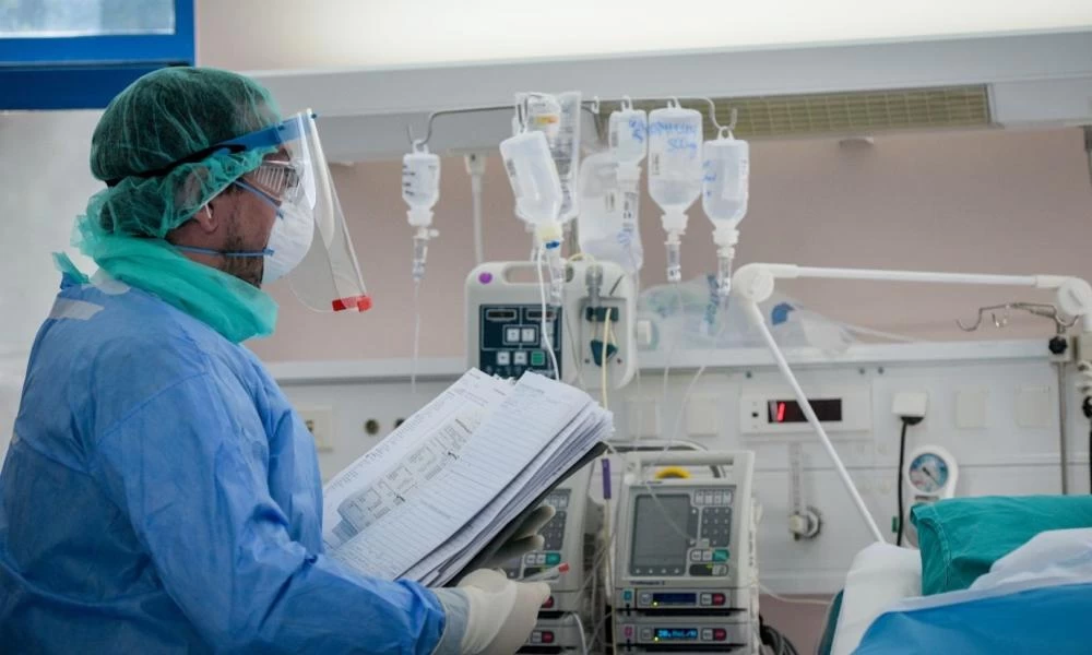 Θεσσαλονίκη: 32χρονη διασωληνωμένη έγκυος γέννησε με επιτυχία